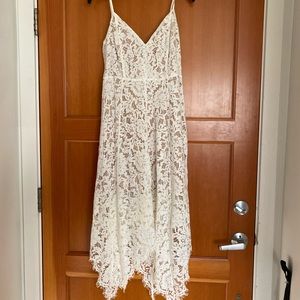 Lulus Lace Midi Dress